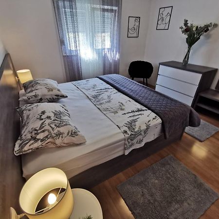 Apartman Maria, Čiovo Apartment Trogir Bagian luar foto